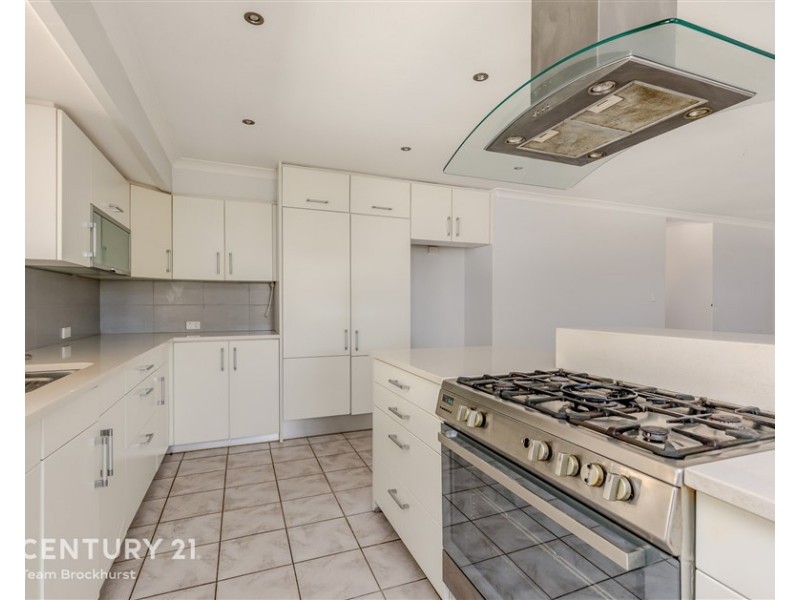 19 Seabrook Place, Success WA 6164