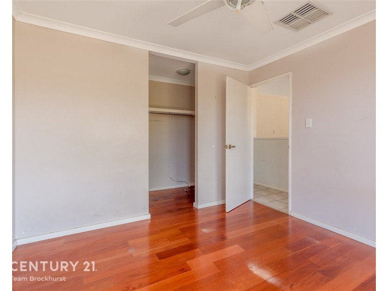 19 Seabrook Place, Success WA 6164