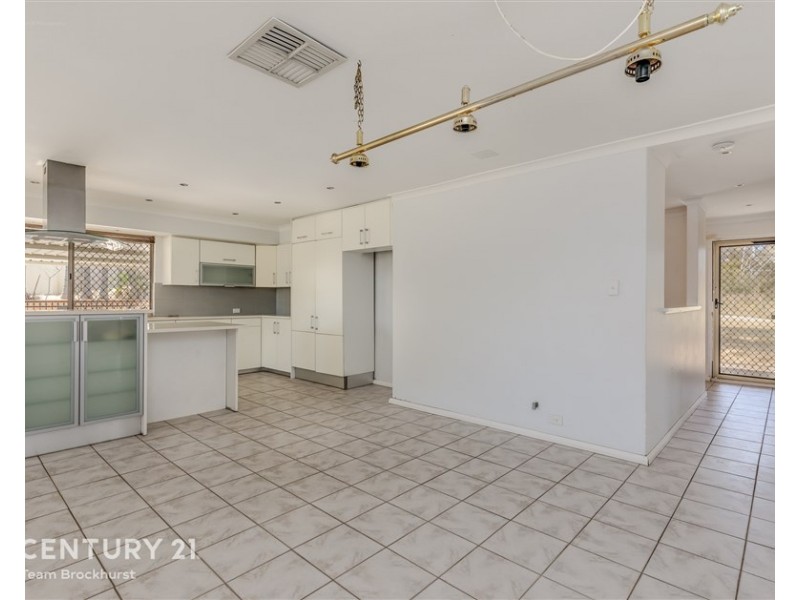 19 Seabrook Place, Success WA 6164