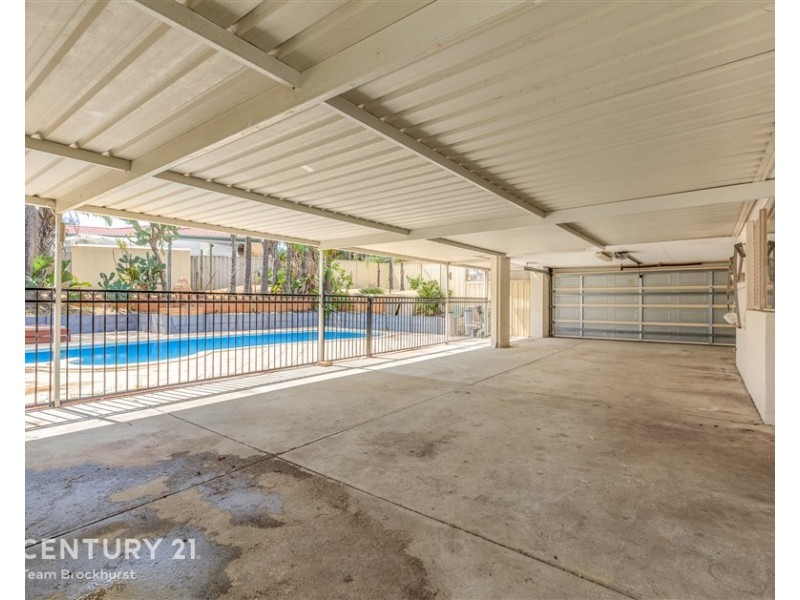 19 Seabrook Place, Success WA 6164