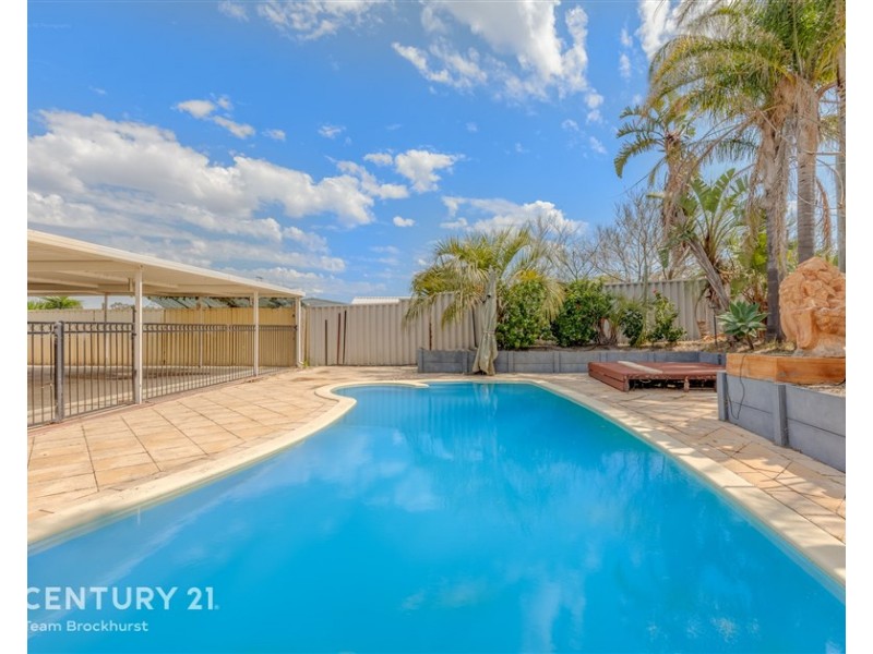 19 Seabrook Place, Success WA 6164