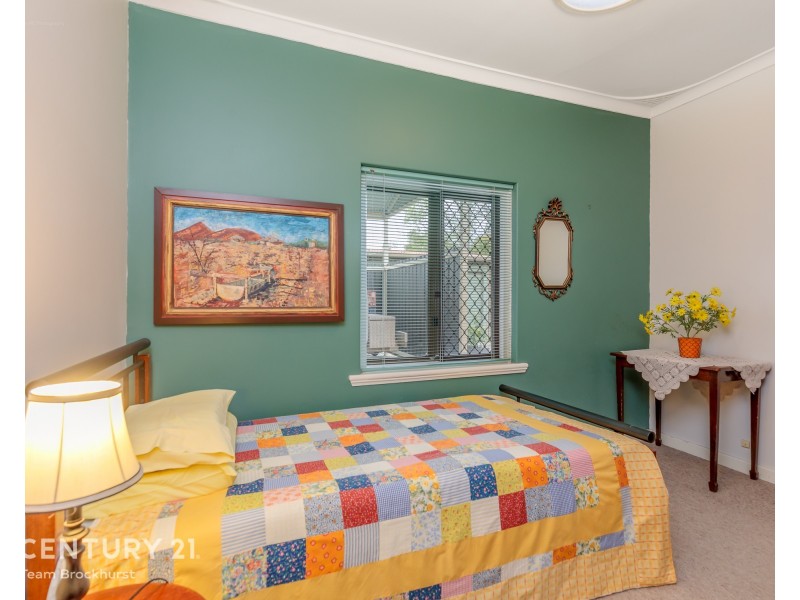 45 Martindale Ave, Thornlie WA 6108