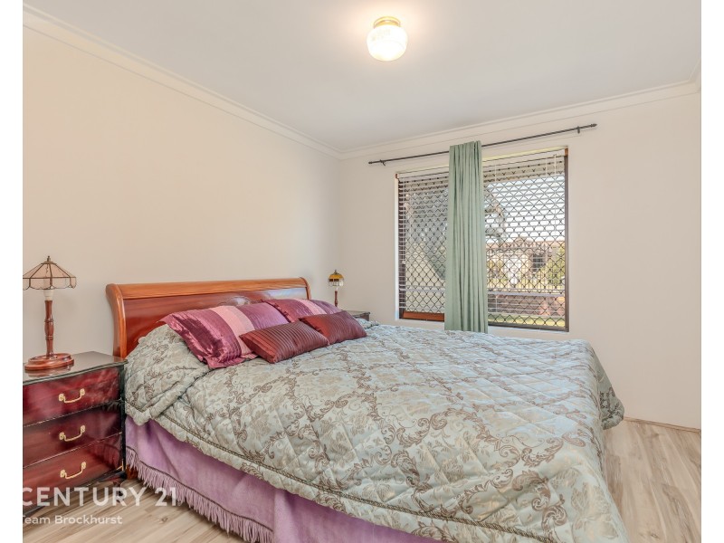 2 Majestic Court, Thornlie WA 6108