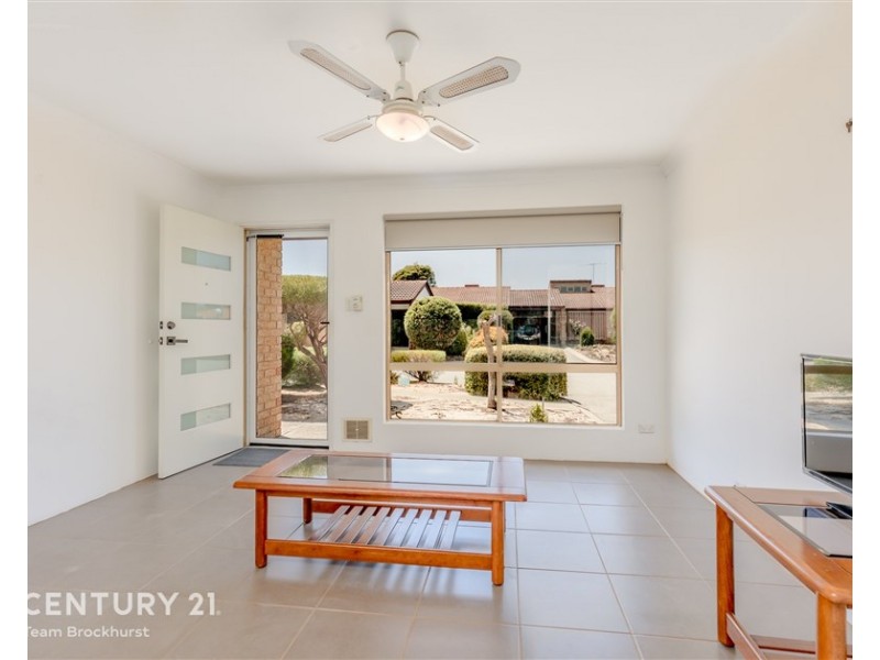 2/2 Attfield Street, Maddington WA 6109