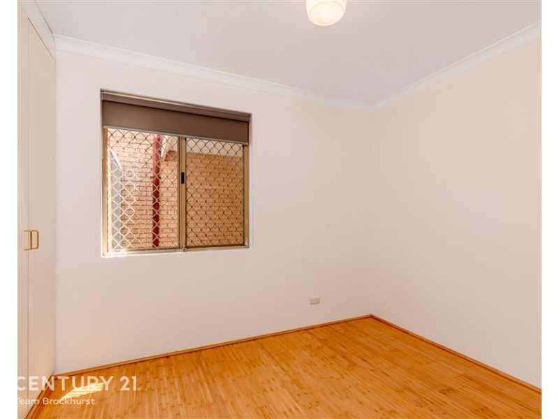 2/2 Attfield Street, Maddington WA 6109