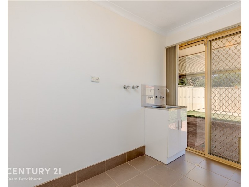 2/2 Attfield Street, Maddington WA 6109