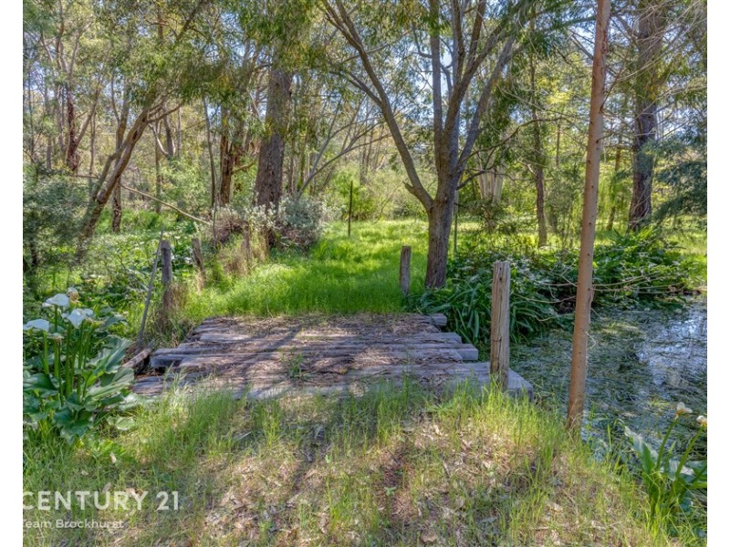 300 Alice Road, Mount Helena WA 6082