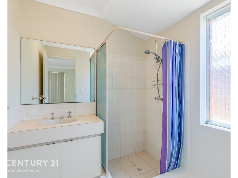 1 The Vale, Willetton WA 6155