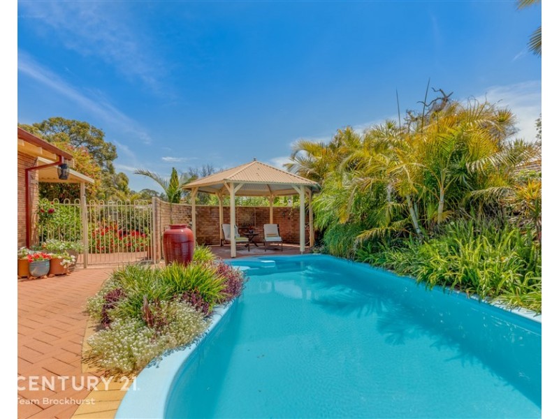 62 Grenadier Drive, Thornlie WA 6108