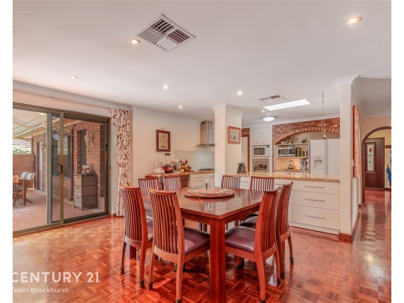 62 Grenadier Drive, Thornlie WA 6108