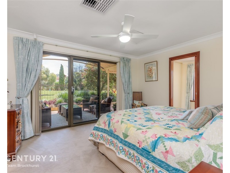62 Grenadier Drive, Thornlie WA 6108