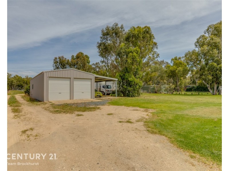 155 Larsen Road, Byford WA 6122