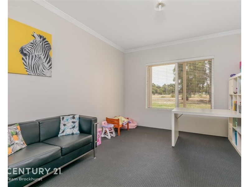 155 Larsen Road, Byford WA 6122