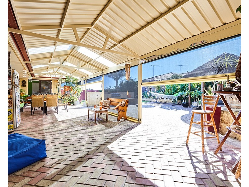 9 Austen Street, Munster WA 6166