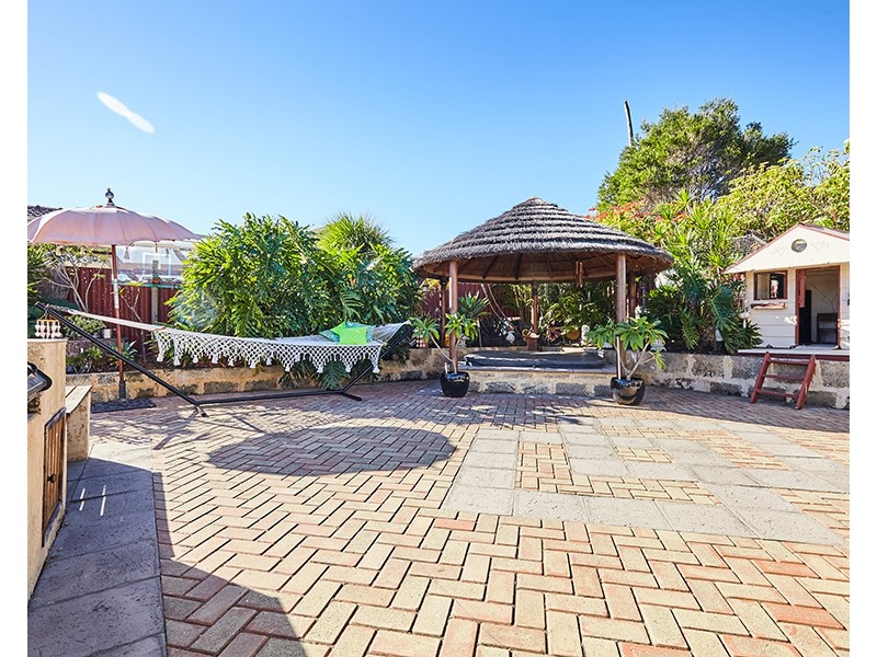 9 Austen Street, Munster WA 6166