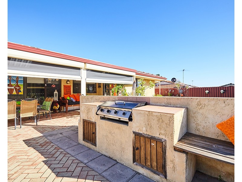 9 Austen Street, Munster WA 6166