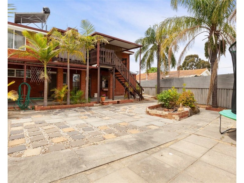 19 Nutley Street, Maddington WA 6109