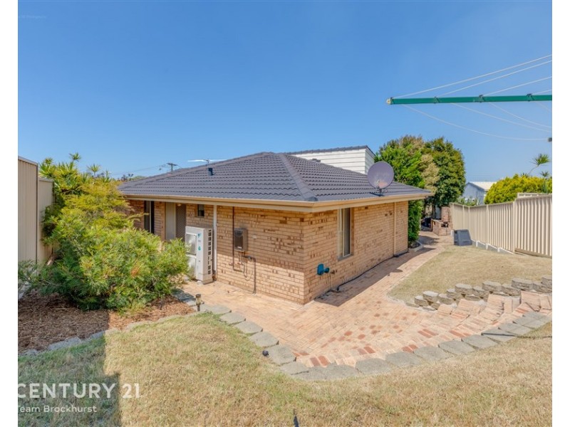 17 Maitland Place, Thornlie WA 6108