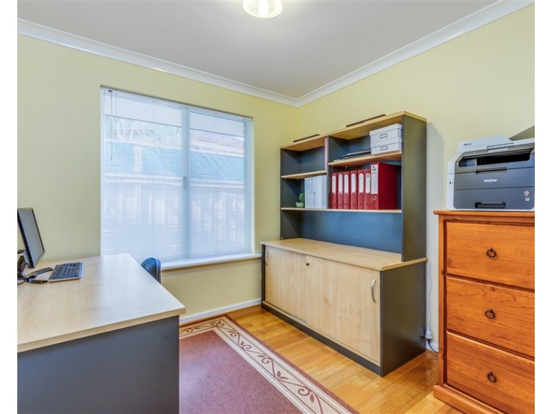 5 Baychester Circle, Canning Vale WA 6155