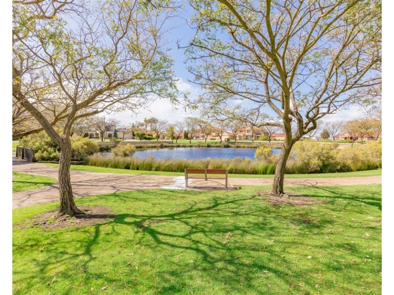 5 Baychester Circle, Canning Vale WA 6155