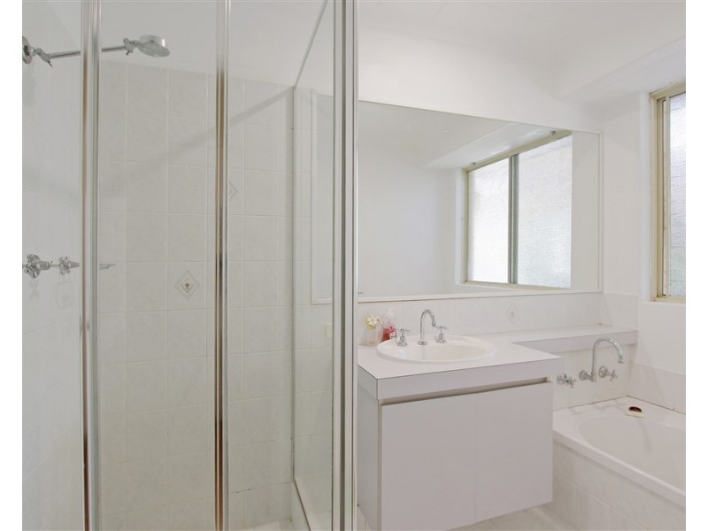 1 Millbrace Glen, Byford WA 6122