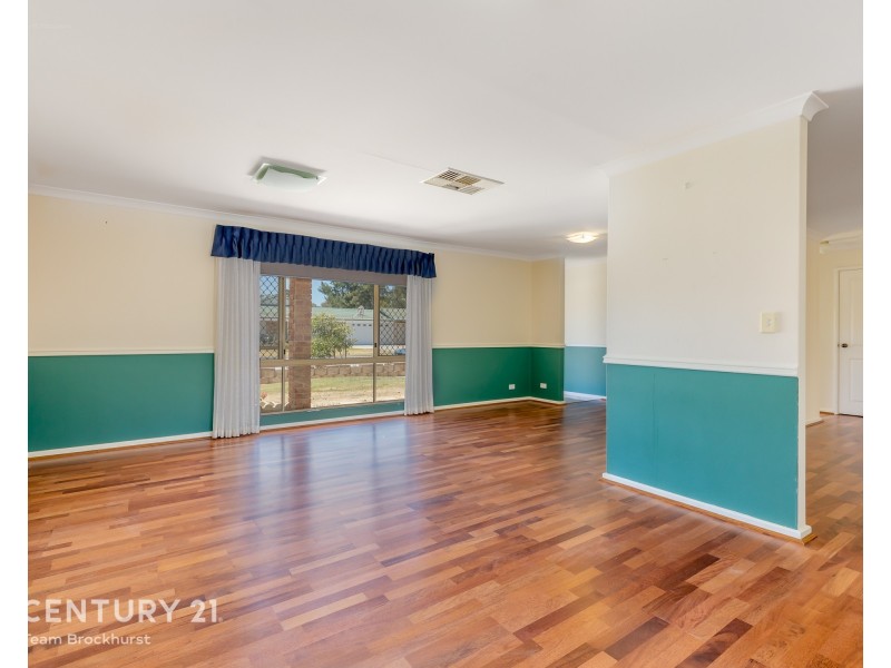 53 Inverness Circle, Camillo WA 6111