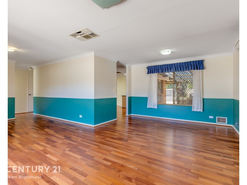 53 Inverness Circle, Camillo WA 6111