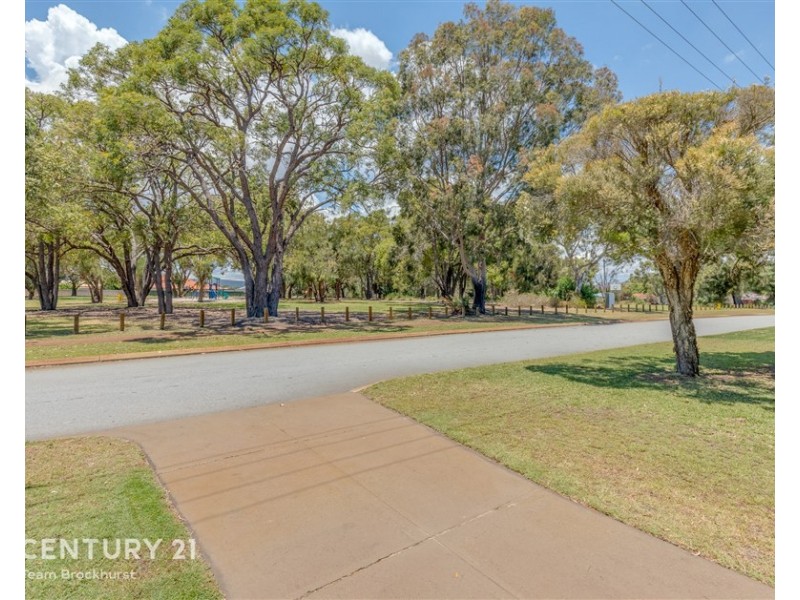 14 Aldworth Crescent, Gosnells WA 6110