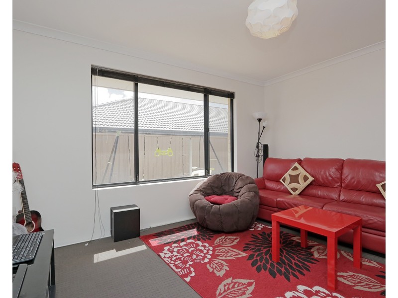 28 Kilkenny Loop, Brookdale WA 6112