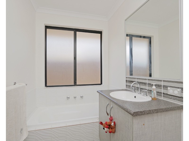 28 Kilkenny Loop, Brookdale WA 6112