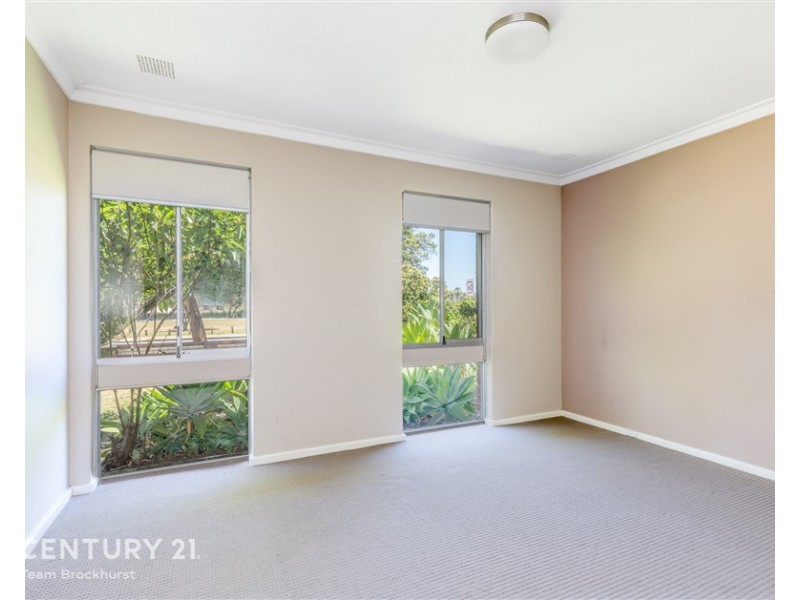 7 Thornlie Avenue, Thornlie WA 6108