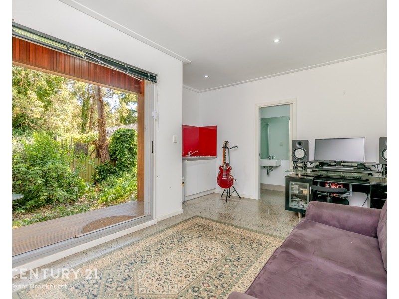 12 Tyers Road, Roleystone WA 6111