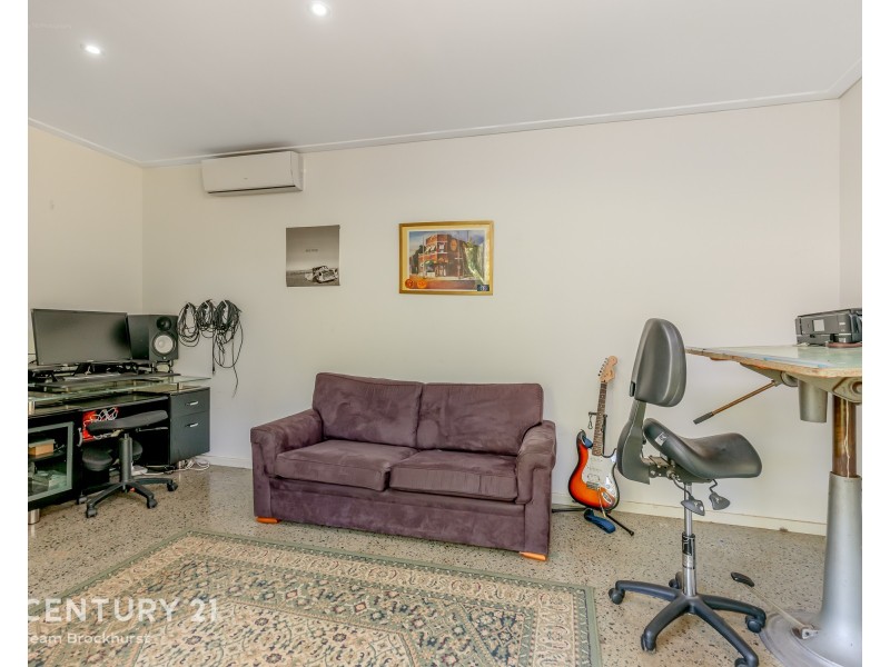 12 Tyers Road, Roleystone WA 6111