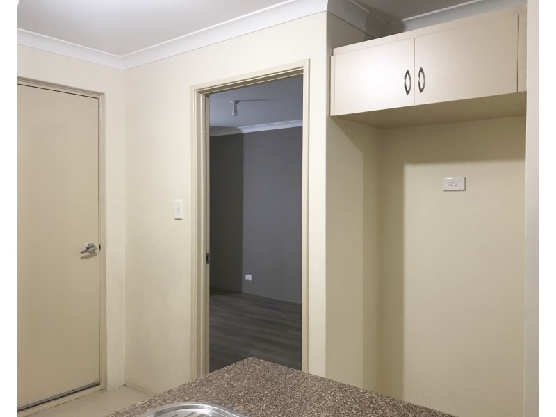 11/2 Towton Way, Langford WA 6147