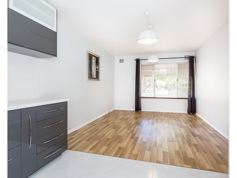 2/45 Probert Street, Thornlie WA 6108