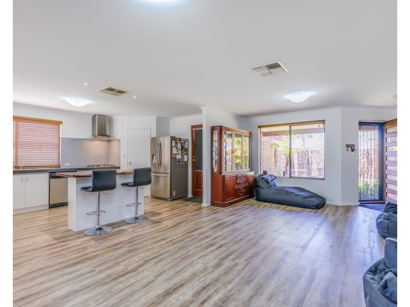 64 Gay Street, Huntingdale WA 6110