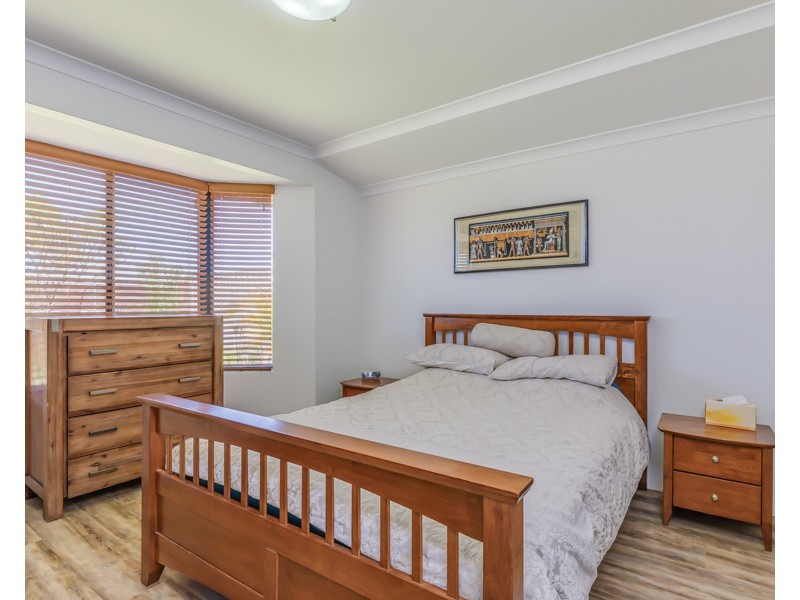 64 Gay Street, Huntingdale WA 6110