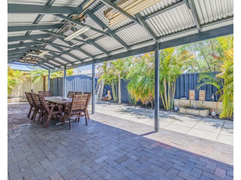 64 Gay Street, Huntingdale WA 6110