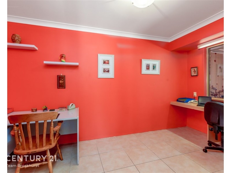 43 Kingsford Way, Huntingdale WA 6110