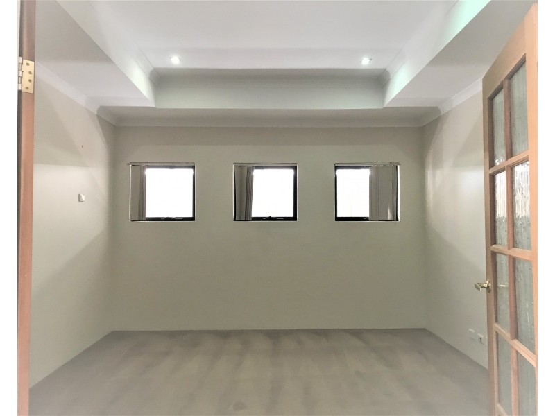 12 Cannich Boulevard, Canning Vale WA 6155