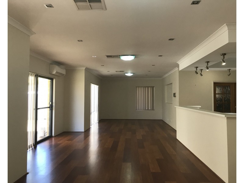 12 Cannich Boulevard, Canning Vale WA 6155