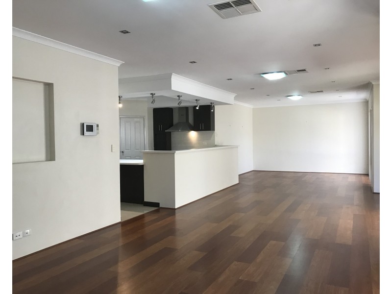 12 Cannich Boulevard, Canning Vale WA 6155