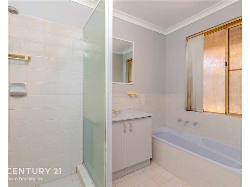 33 Briggs Road, Byford WA 6122