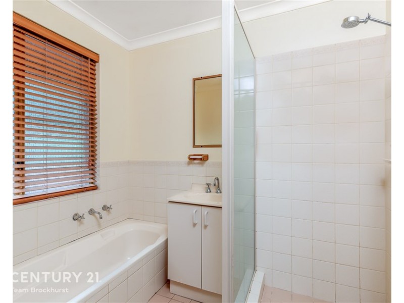 33 Briggs Road, Byford WA 6122