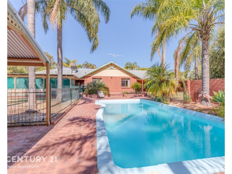 33 Briggs Road, Byford WA 6122