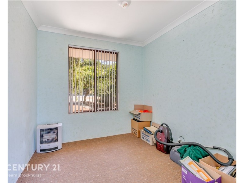 24 Isaacs Court, Huntingdale WA 6110