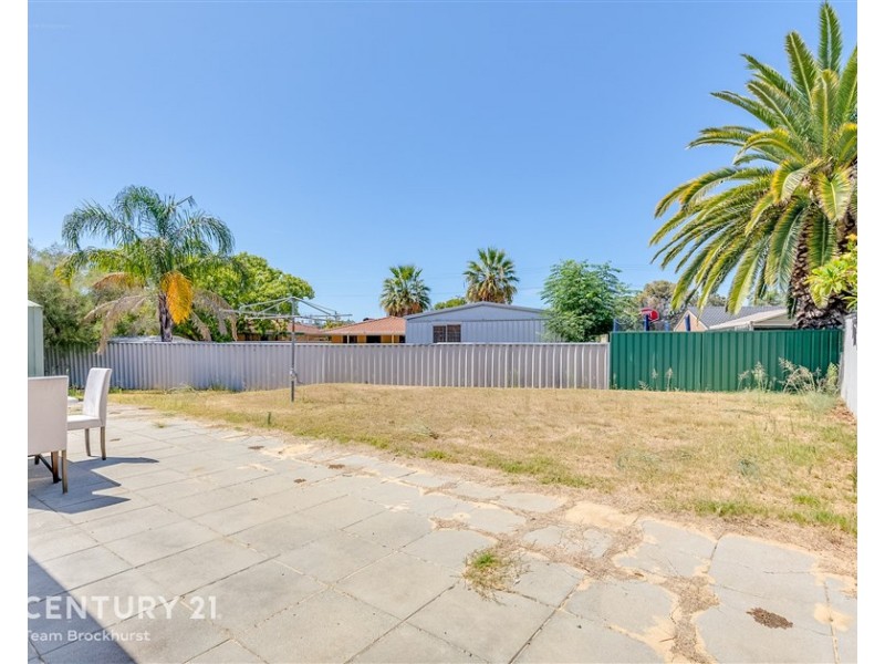 24 Isaacs Court, Huntingdale WA 6110