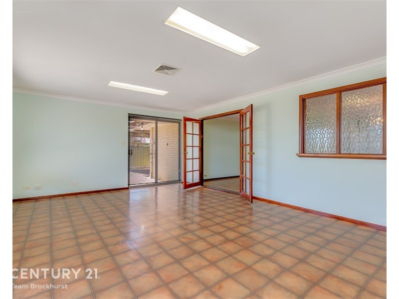 25 Goodall Street, Gosnells WA 6110