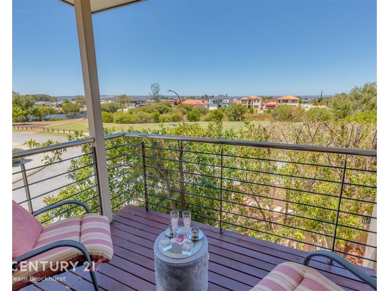 18 Admiralty Road, Canning Vale WA 6155