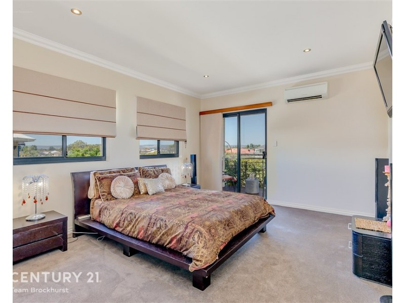 18 Admiralty Road, Canning Vale WA 6155
